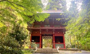 御岩神社